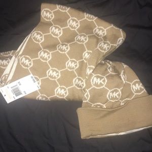 Michael Kors Hat & Scarf set!!